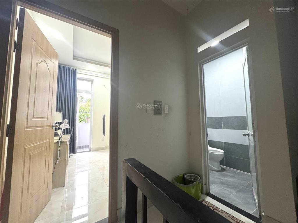 Cho thuê nnc 1 trệt 2 lầu chỉ 9.5tr/tháng, đường 53 quận gò vấp tphcm