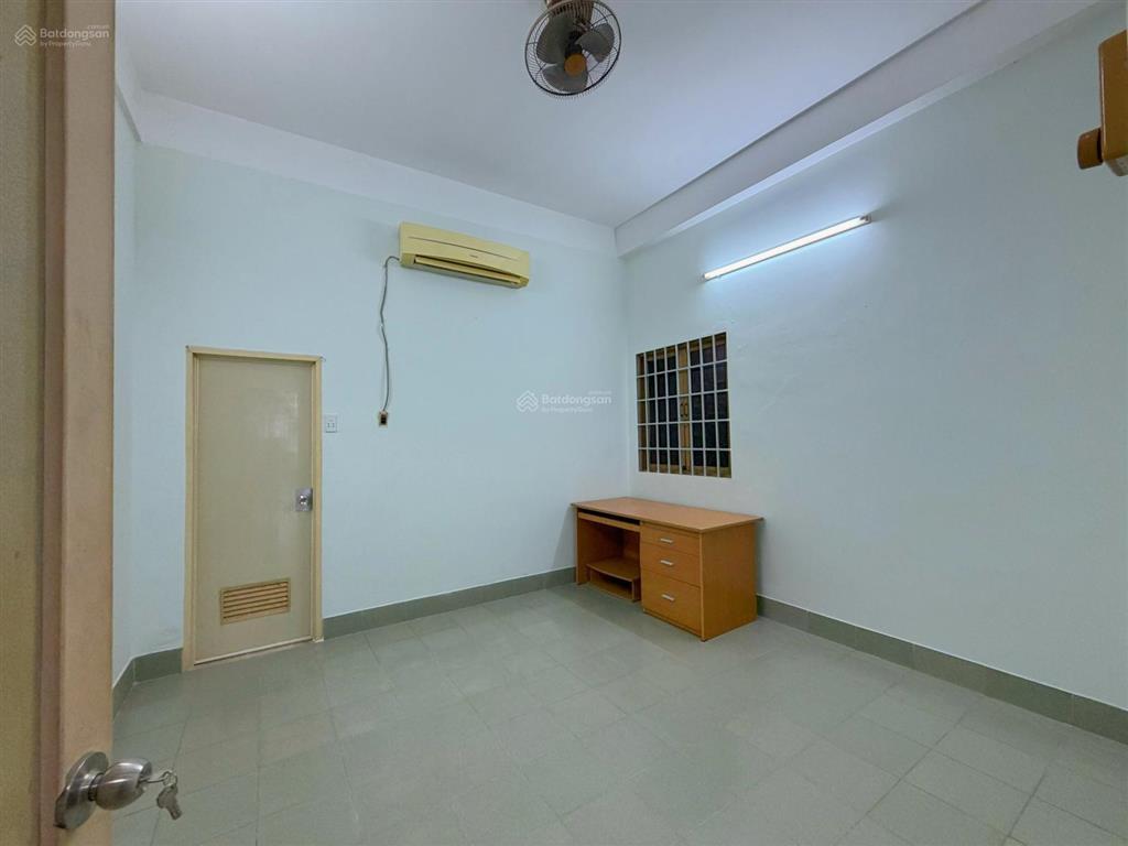 Bán nhà mặt tiền hùng vương phường 7  tp. mỹ tho