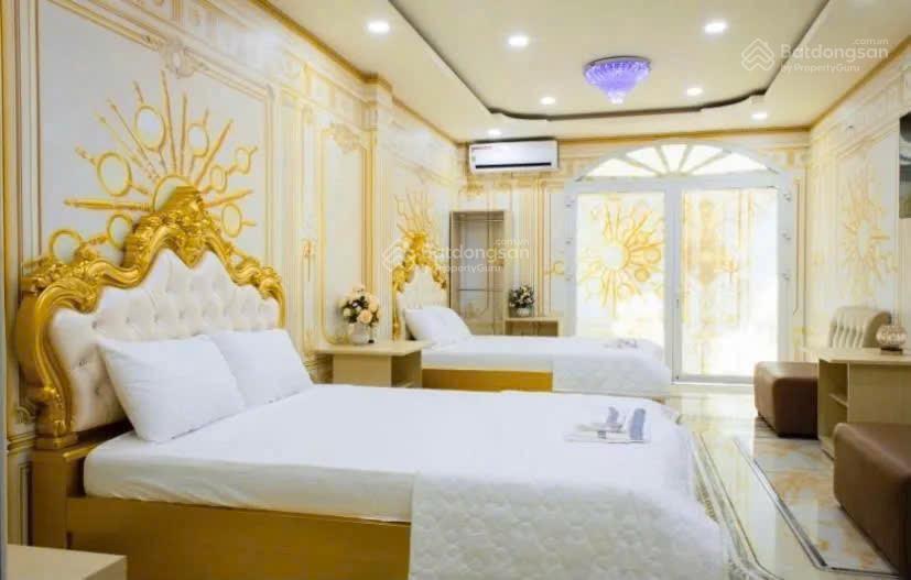 Chỉ 17 tỷ sở hữu ngay khách sạn 10 phòng đang kinh doanh mặt tiền phan văn khỏe