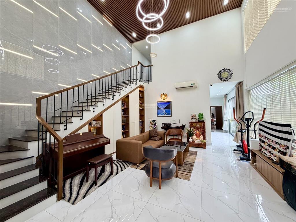 Nhà nghỉ dưỡng 470m² giữa trung tâm mỹ tho hiếm có khó tìm