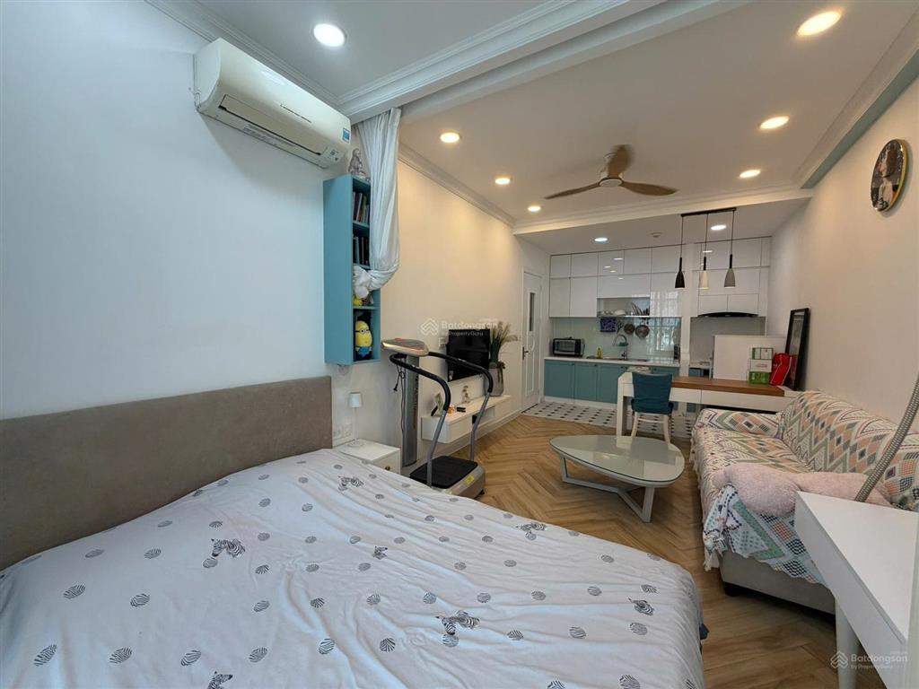 Căn hộ studio dual key, tầng 8, 33m2, bao phí quản lý