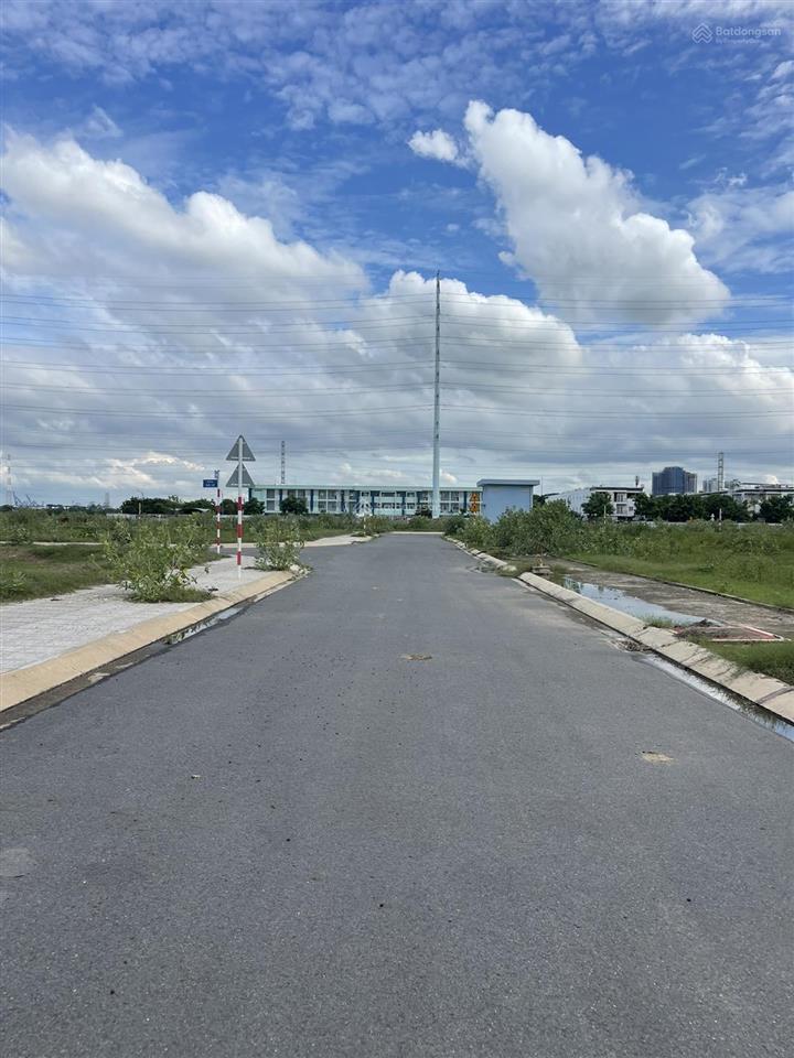 Mua bán đất nền dự án đại học quốc gia 245 phường long trường (p phú hữu cũ) quận 9