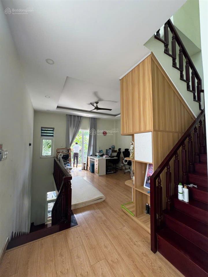 Nhà phố park riverside, căn nhà góc có đường luồn cây xanh 75m2 12 tỷ 200 triệu