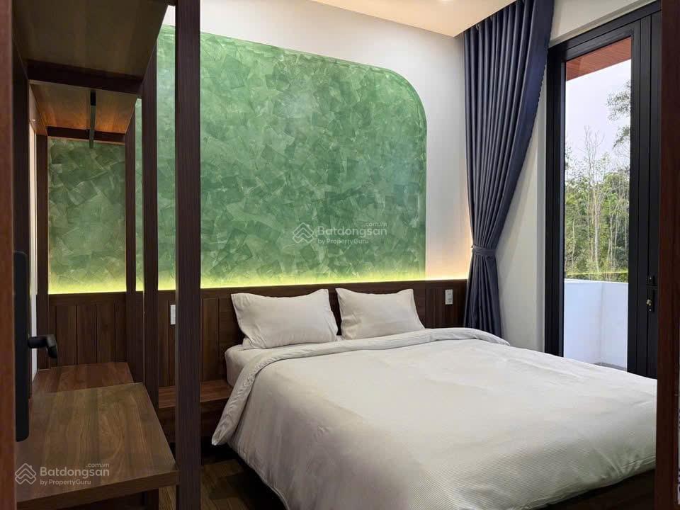 Bán homestay dòng tiền thu nhập ổn định hàng ngày  view đồi thoáng mát