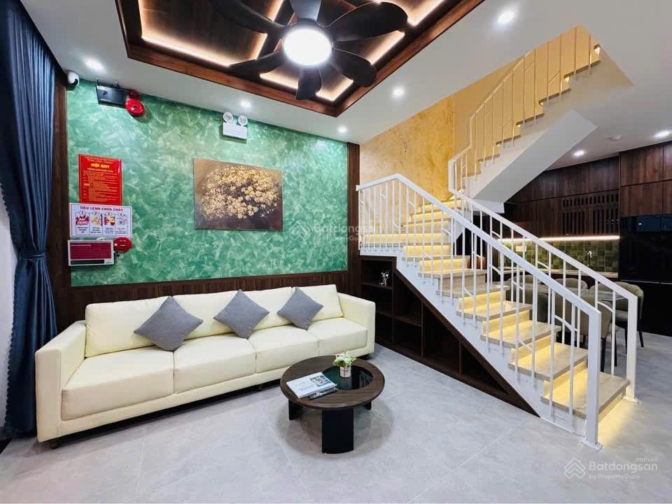 Bán homestay dòng tiền thu nhập ổn định hàng ngày  view đồi thoáng mát