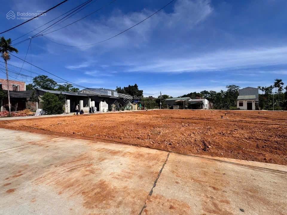 Đất phân lô kiệt 106 minh mạng. chỉ nhỉnh 1 tỷ 1