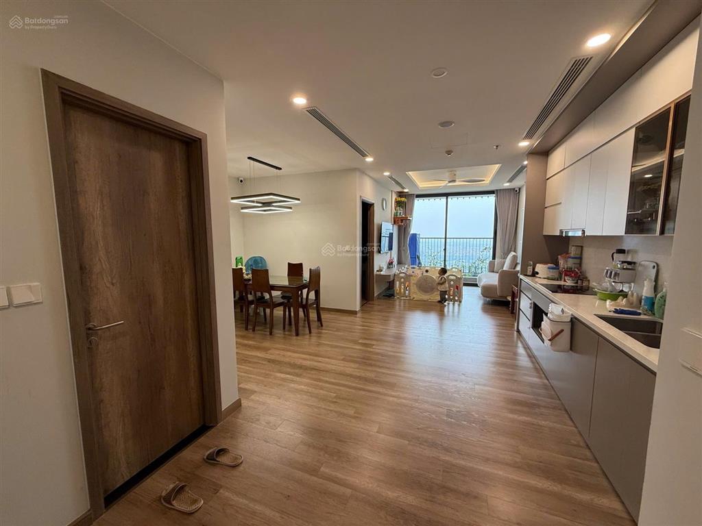 Bán cc 3pn, 2wc, 98m2 tại onsen ecopark, 10.5 tỷ view hồ thiên nga