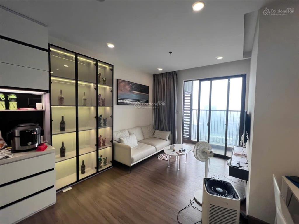 Skyoasis  cần bán căn 2pn2vs đông nam view đảo 4.5 tỷ bao phí