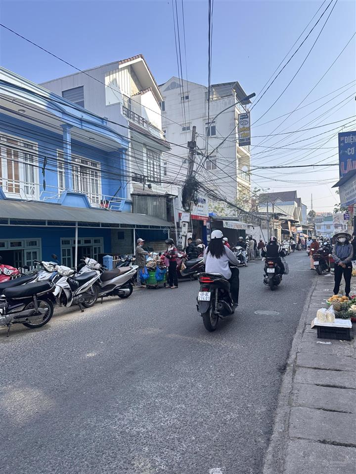 Bán nhanh nhà mặt tiền kinh doanh tốt tại đồng tâm  đà lạt