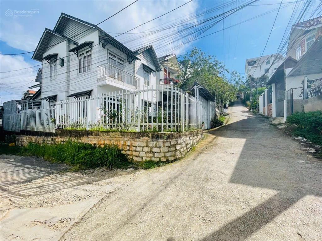 Sở hữu nhanh tay villa sân vườn 2 mặt tiền tại trần quang khải  đà lạt