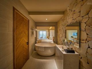 Sở hữu khách sạn mới vị trí vàng kinh doanh view thành phố tại đống đa  đà lạt