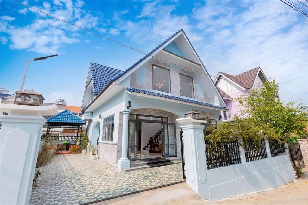 Bán căn nhà hẻm nam hồ  đà lạt giá tốt