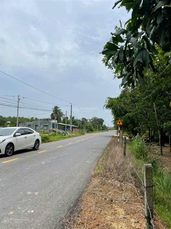 Đất mẫu hoà thạnh (cũ), nay là hoà hội, châu thành, tây ninh gần đường nhựa, xe oto tận đất, giá rẻ