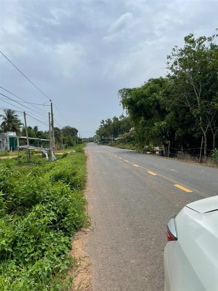 Đất mẫu hoà thạnh (cũ), nay là hoà hội, châu thành, tây ninh gần đường nhựa, xe oto tận đất, giá rẻ