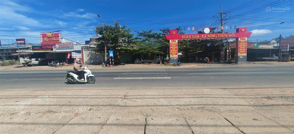 Bán đất hai mặt tiền đường bê tông tại xuân tâm, cách đường nhựa 200m, đất thổ cư toàn bộ, giá tốt