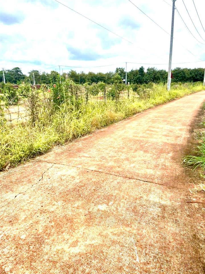 Bán đất hai mặt tiền đường bê tông tại xuân tâm, cách đường nhựa 200m, đất thổ cư toàn bộ, giá tốt