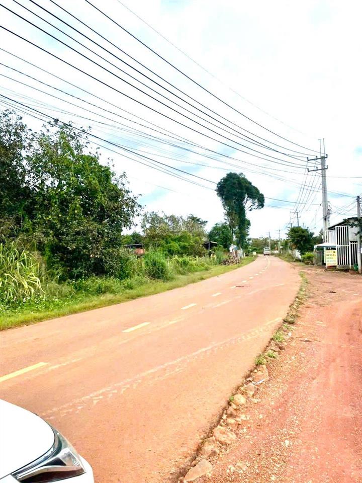 Bán đất hai mặt tiền đường bê tông tại xuân tâm, cách đường nhựa 200m, đất thổ cư toàn bộ, giá tốt