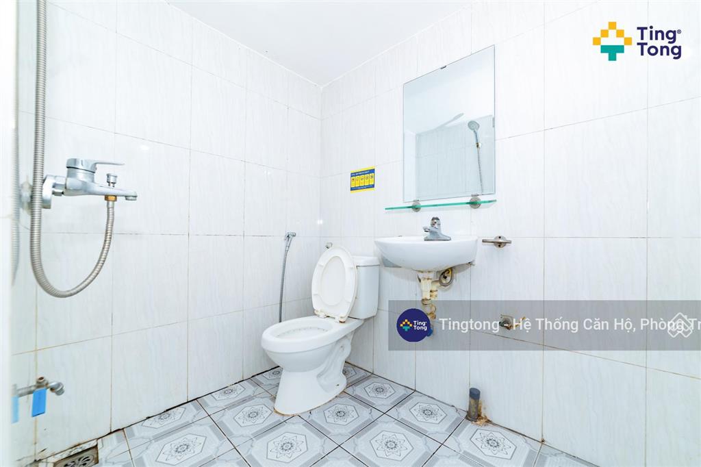 Tingtong 143  gác xép ban công rộng thoáng  ngay ngã tư vạn phúc ở được ngay, thang bộ vskk