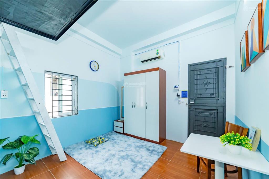 Tingtong 144  còn 1 phòng đơn gác xép chỉ 2tr950 ngay ngã tư vạn phúc, quang trung