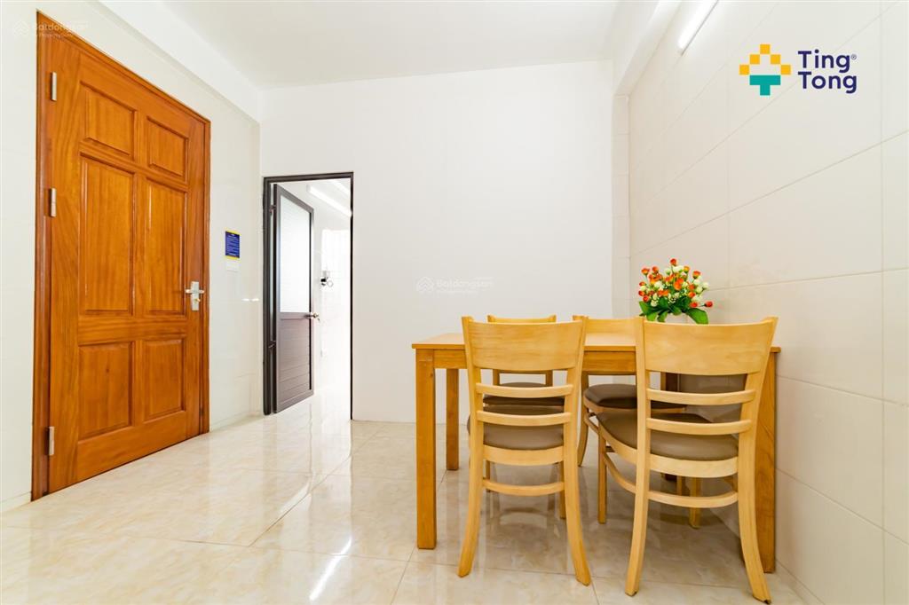 Tingtong 118  ch studio có ban công  đối diện dolphin plaza ngay ngã tư trần bình