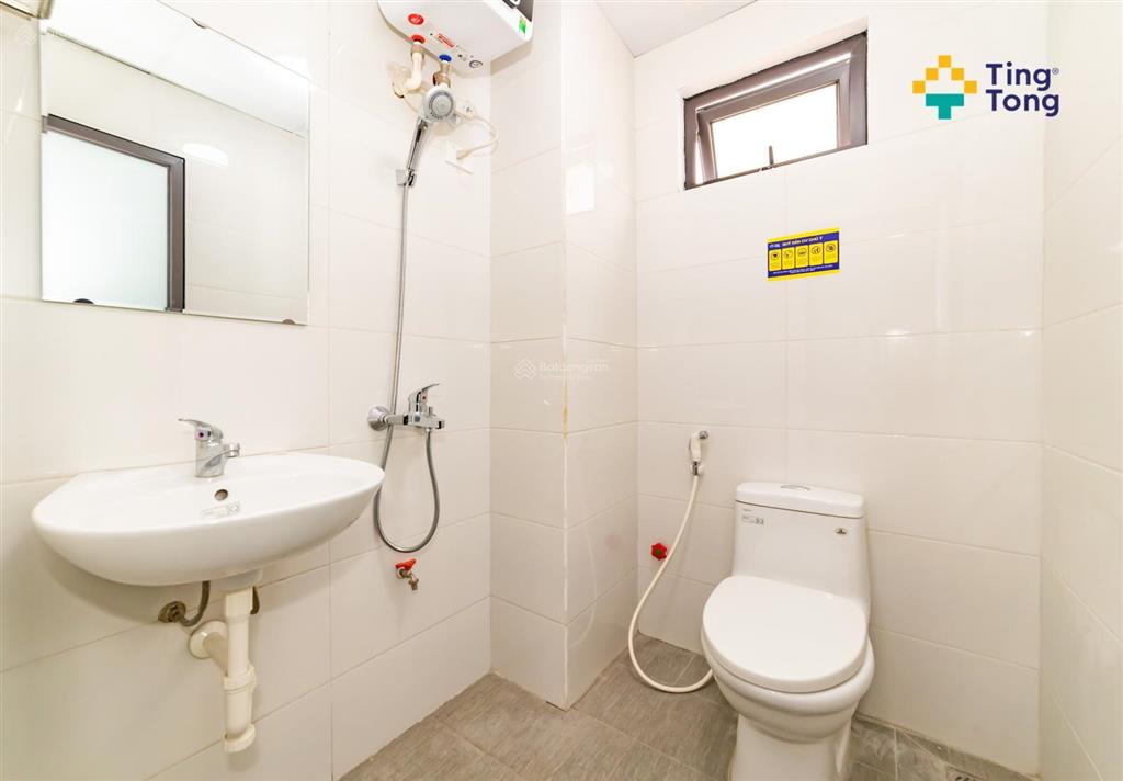Tingtong 118  ch studio có ban công  đối diện dolphin plaza ngay ngã tư trần bình