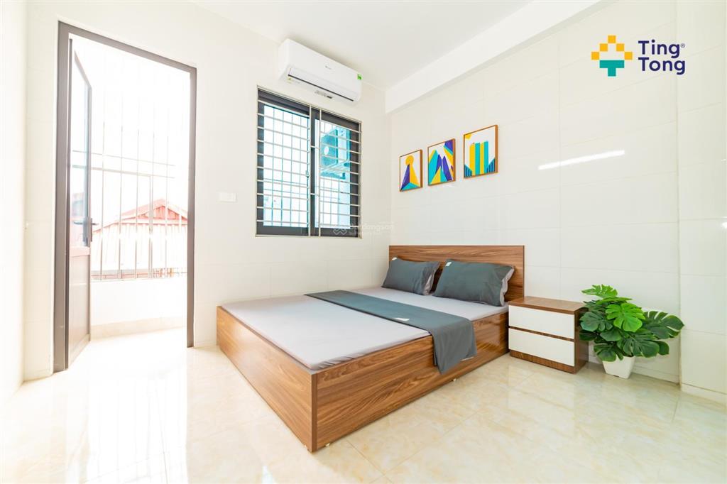 Tingtong 118  ch studio có ban công  đối diện dolphin plaza ngay ngã tư trần bình