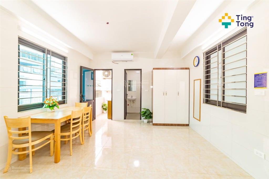 Tingtong 118  ch studio có ban công  đối diện dolphin plaza ngay ngã tư trần bình