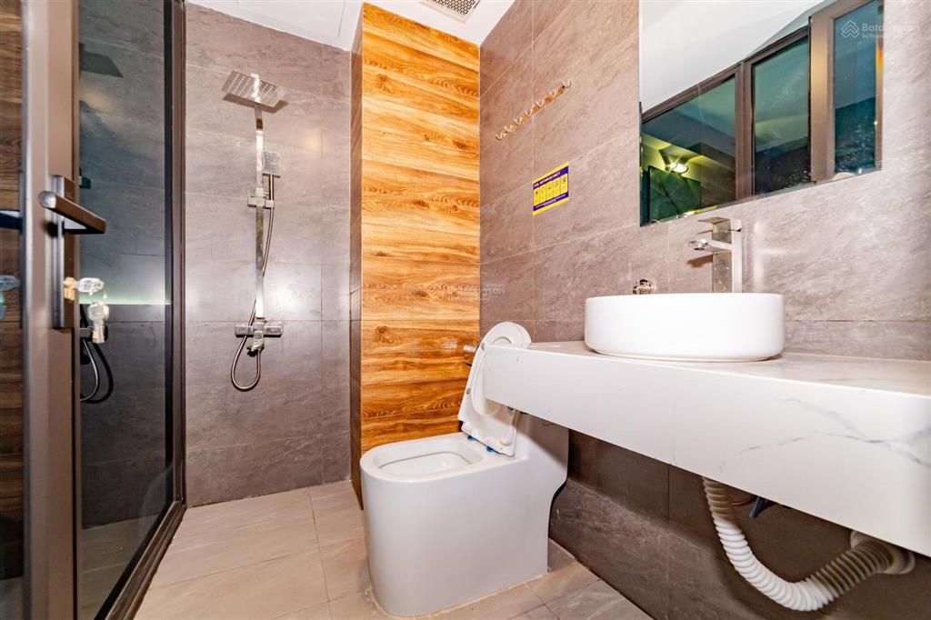 Tingtong 129  studio cao cấp ban công thoáng ngay trung tâm hội nghị quốc gia view green bay