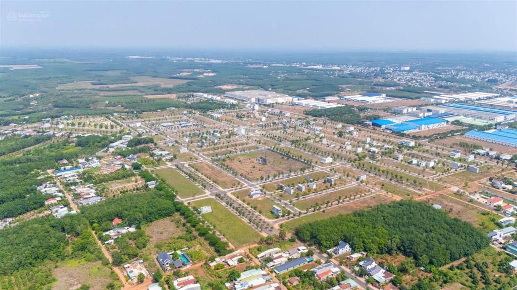 Lô đất 100m2 sau lưng chợ đêm  hẻm thông công viên 2,1ha  có ngân hàng hỗ trợ