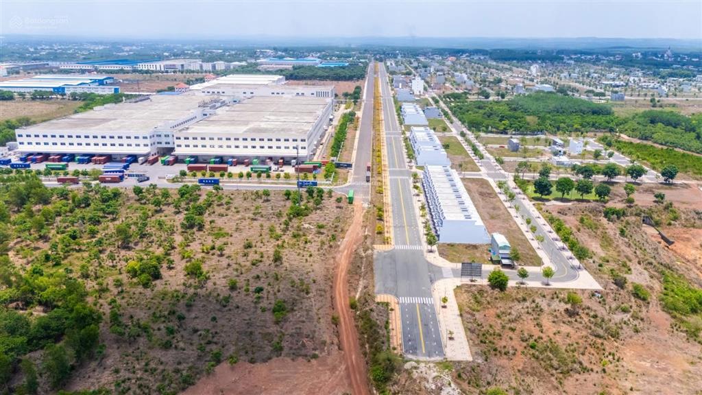 Lô đất 100m2 sau lưng chợ đêm  hẻm thông công viên 2,1ha  có ngân hàng hỗ trợ