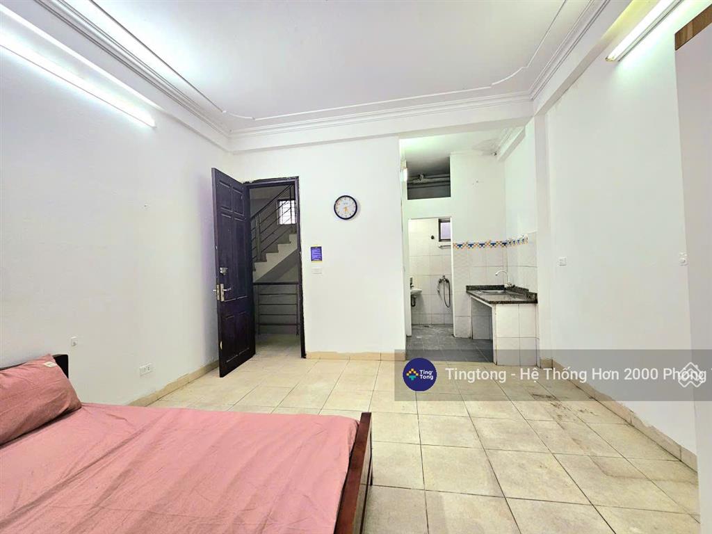 Tingtong 07 phòng trọ thang bộ tầng 5 giá sinh viên có ban công thoáng ngay gần kđt nam cường