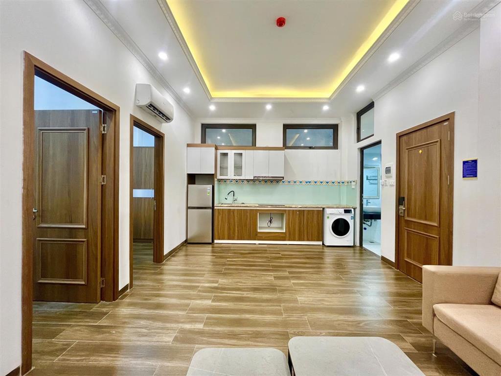 Tingtong 106  ccmn 2 phòng ngủ 1 khách siêu rộng  ô tô đỗ cửa khu vực tây hồ