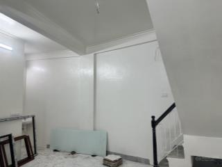 Cho thuê nhà riêng 4 tầng chính chủ phố cửa đông