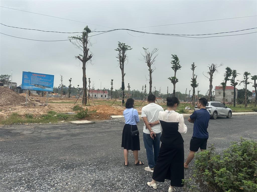 Mua đất đô thị giá chỉ 20 triệu/m2