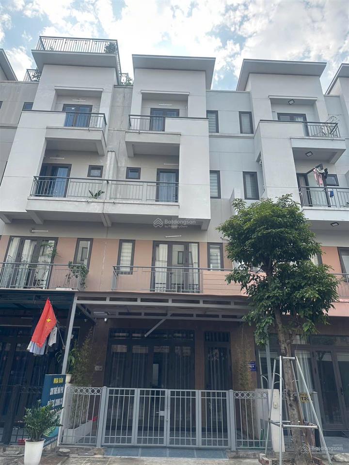 Bán đất tặng nhà phố 4 tầng ngay tại vsip từ sơn