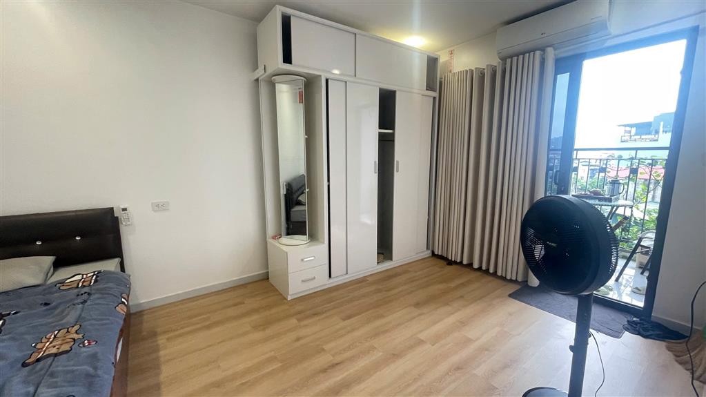 BÁN CHUNG CƯ BLUE STAR GIA LÂM – 63 M2 VIEW ĐƯỜNG THÀNH TRUNG – FULL NỘI THẤT – GIÁ CHỈ