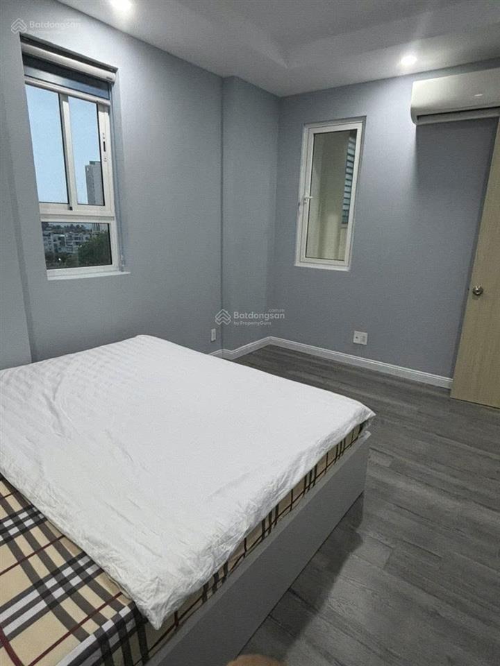 Chính chủ cần bán gắp căn hộ happy sky diện tích 50m2 2pn 1 wc full nt. giá 3.02tỷ  0902 588 ***