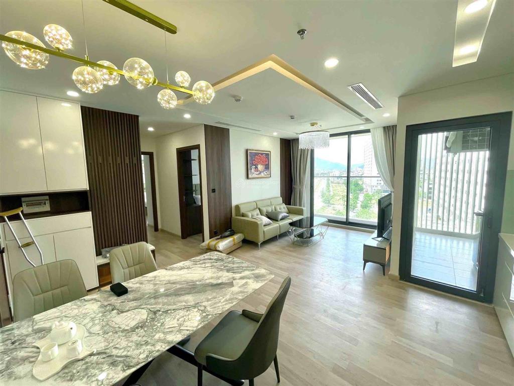 Chính chủ cần bán căn hộ view sông. dt 74m2, 2pn, 2 wc. full nt . tiện ích đầy đủ. 0902 588 ***