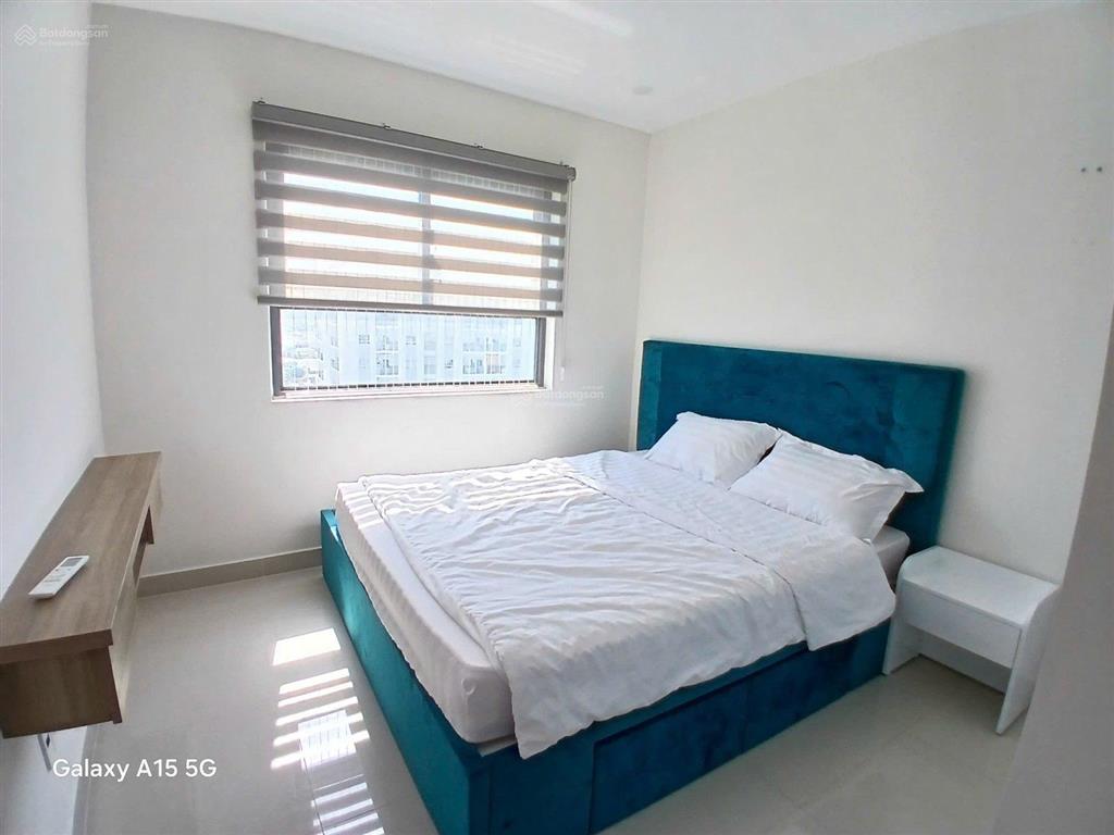 Cho thuê căn hộ 73m2 (2pn) ở ct9 vdt view hồ nội thất full. giá thuê chỉ 16tr.  0902 588 ***