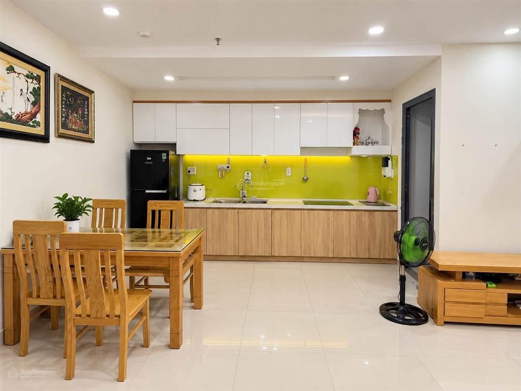 Cho thuê căn hộ ct2 phước hải view thoáng mát
tiện ích xung quanh đầy đủ.dt 70m2. 2pn.2wc,full nt.
