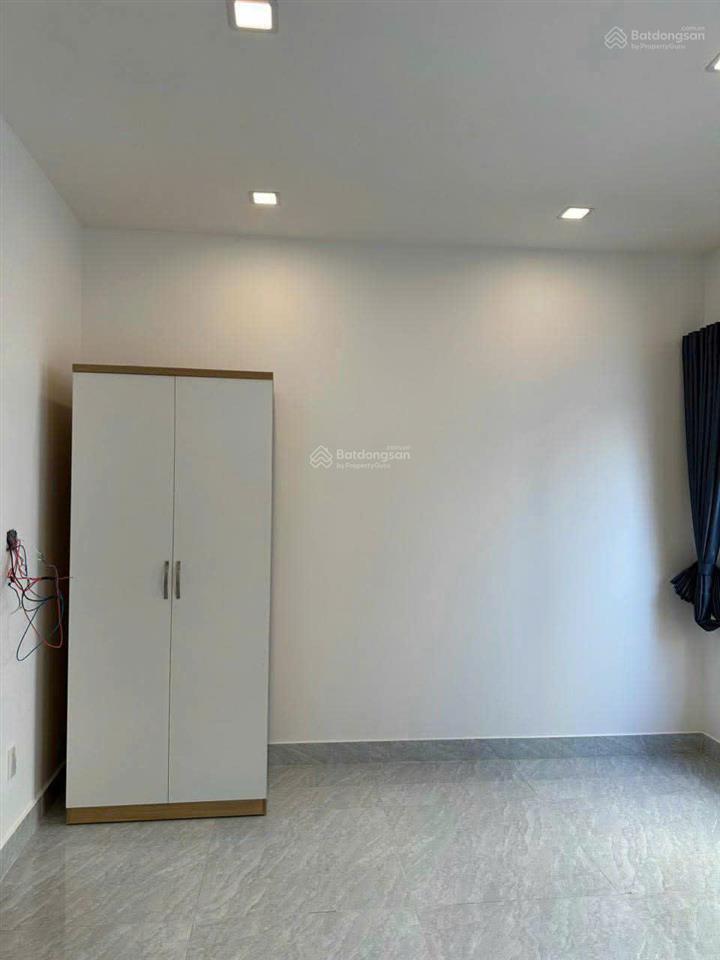 Chính chủ cho thuê phòng đường cmt8 phường 15 quận 10. giờ tự do, vào ở ngay