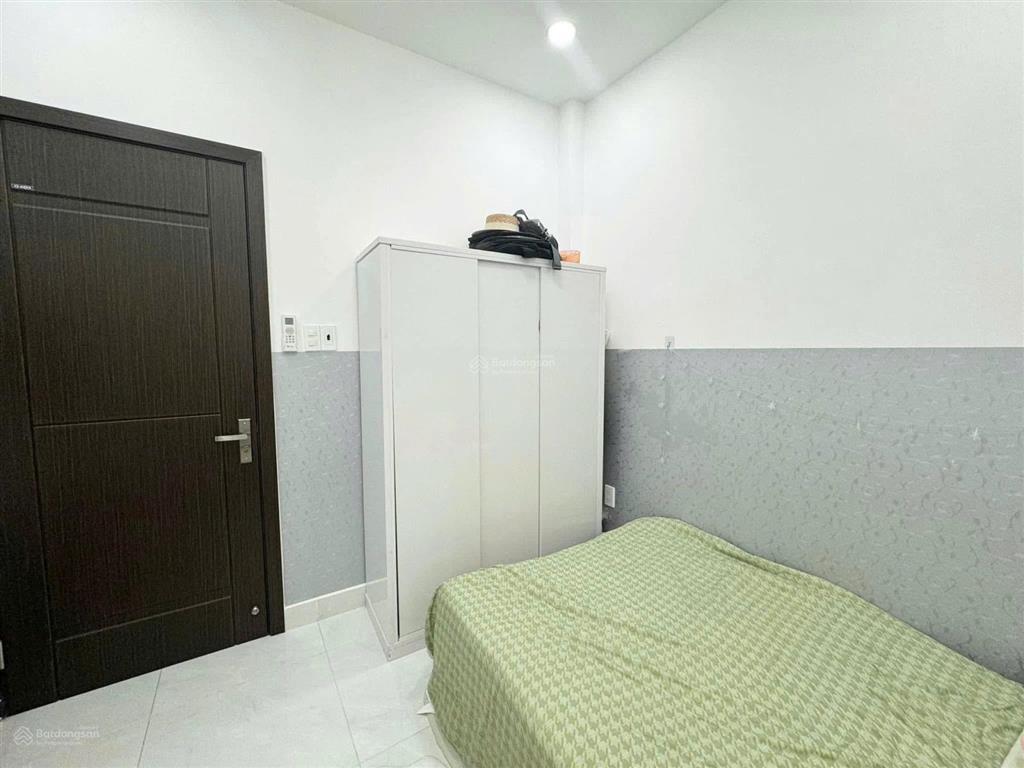 Cho nữ thuê phòng đường số 17, p. tân thuận tây, quận 7, 1 người ở