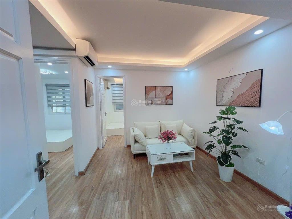 Cho thuê ccmn  mới xây, tại hoàng hoa thám  full nội thất mới 100%, xách vali vào ở ngay
