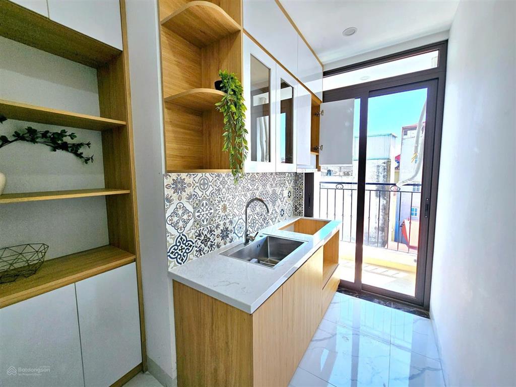 Cho thuê chung cư 2pn  50m2 tại phạm văn đồng  cạnh công viên hoà bình