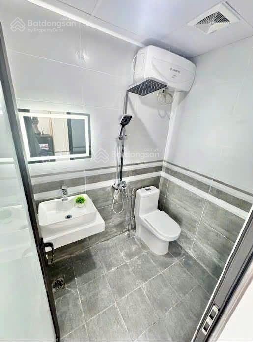 Sổ đỏ riêng  bán ccmn xuân đỉnh  50m, 2pn  oto đỗ cửa