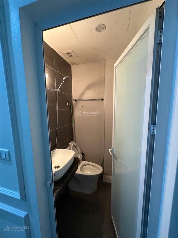 Cho thuê gấp căn hộ 30m2, 4,5 triệu tại lạc long quân, nghĩa đô, cầu giấy, hà nội ô tô vào tận cửa