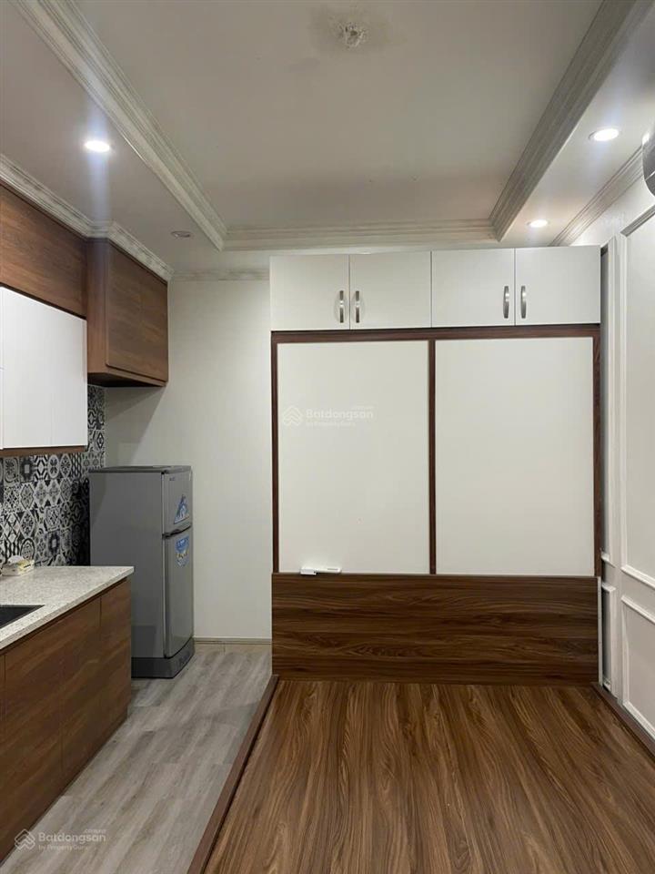 Cho thuê gấp căn hộ 30m2, 4,5 triệu tại lạc long quân, nghĩa đô, cầu giấy, hà nội ô tô vào tận cửa