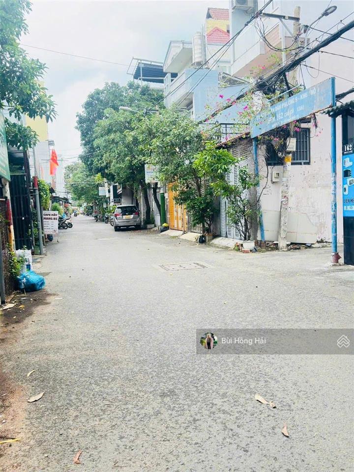 Bán căn hộ dịch vụ 6x20 mới đẹp 10 phòng thu nhập 50tr/tháng  hxh đường số 20 dương quảng hàm