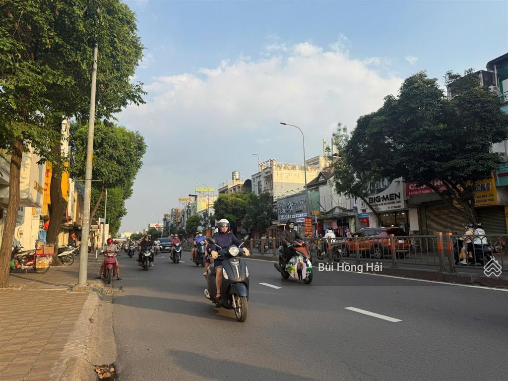 Mặt tiền quang trung, phường 10  nhà 3 tầng dt 4x23  chỉ 9.5 tỷ, sổ hồng riêng