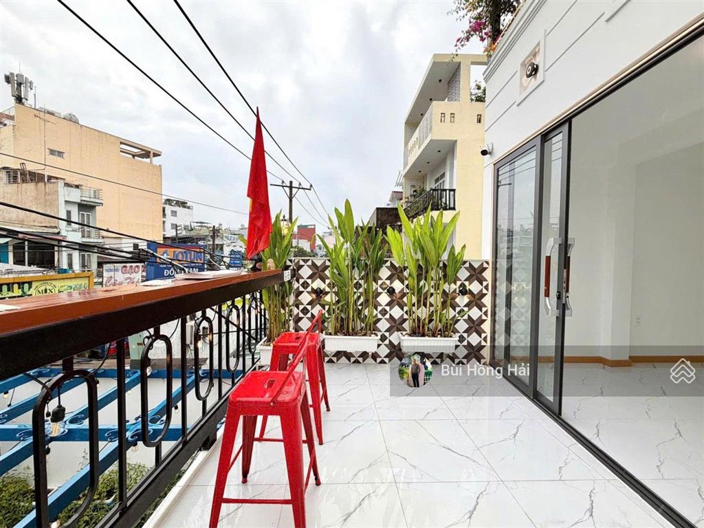 Nhà mới 4 tầng mặt tiền 5m3 rộng rãi, trục đường phan văn trị huyết mạch, gần chợ cây thị, 10 tỷ